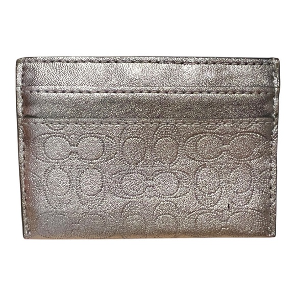 Coach -  Heart Signature Essential Card Case In Silver Metallic Leather (new) - Picture 10 of 10